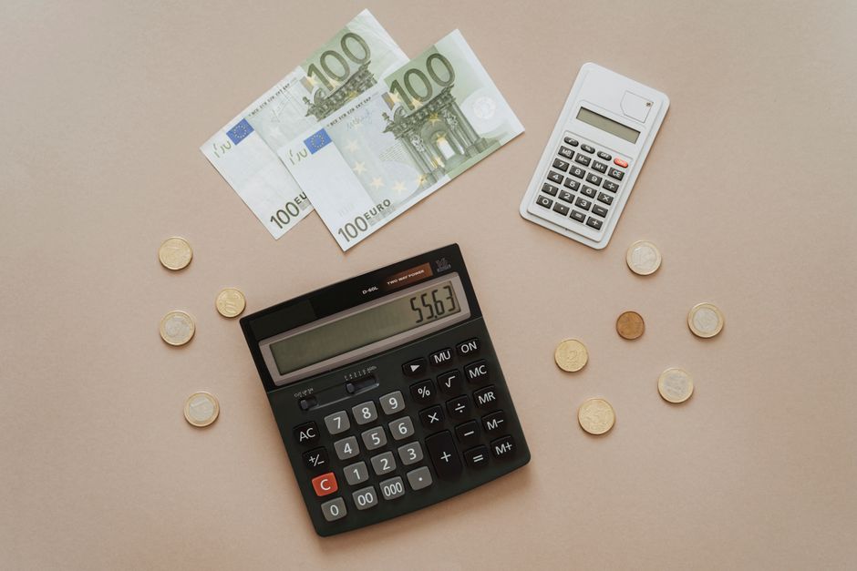 Bid Plus, Placement y Pujas Dinámicas: Calcula tu CPC Real